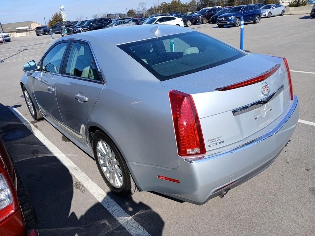 Cadillac CTS Sedan 4dr Sdn 3.0L Luxury RWD 2010