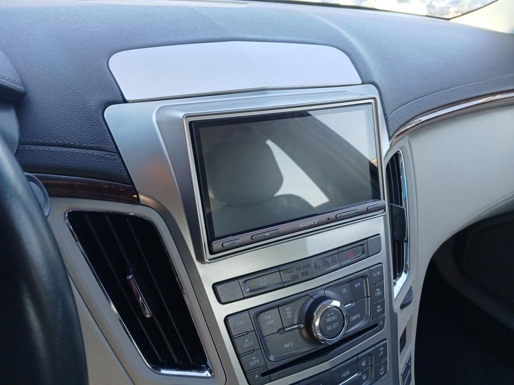 Cadillac CTS Sedan 4dr Sdn 3.0L Luxury RWD 2010