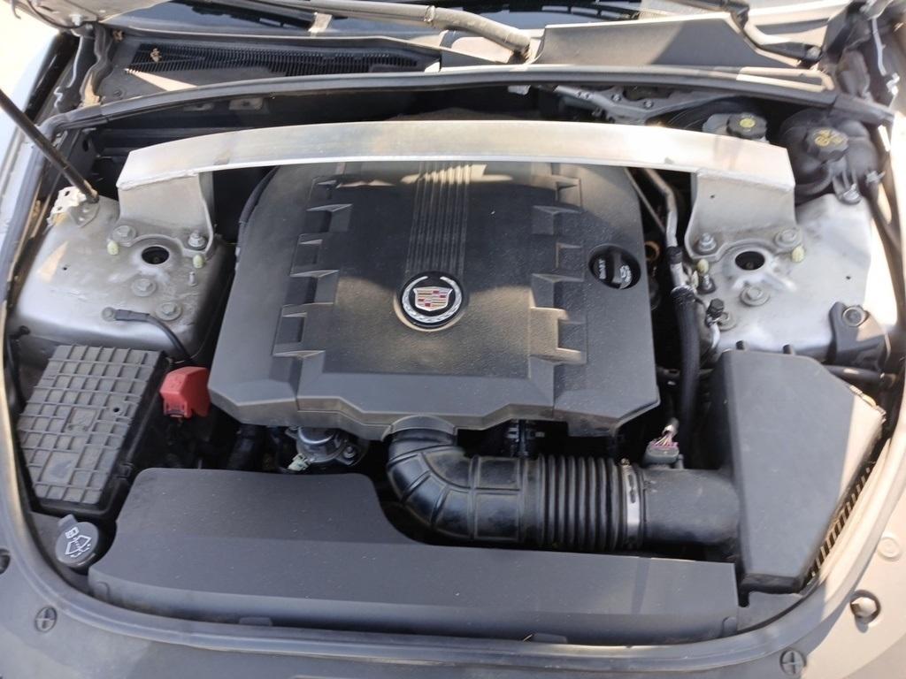 Cadillac CTS Sedan 4dr Sdn 3.0L Luxury RWD 2010