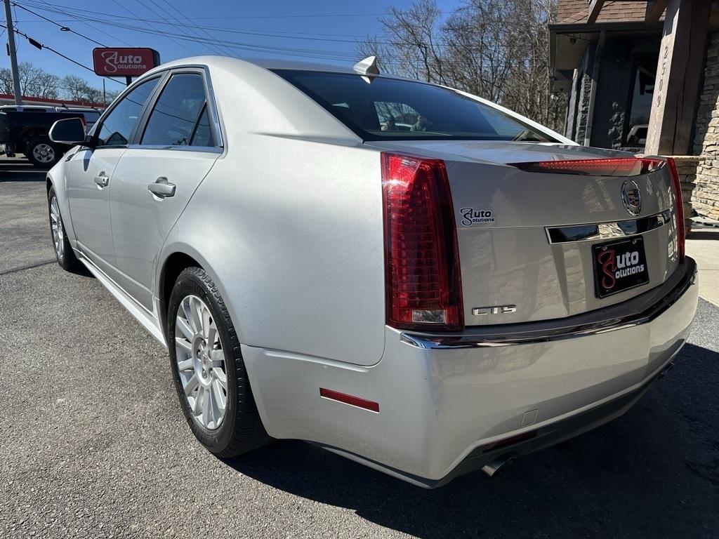 Cadillac CTS Sedan 4dr Sdn 3.0L Luxury RWD 2010