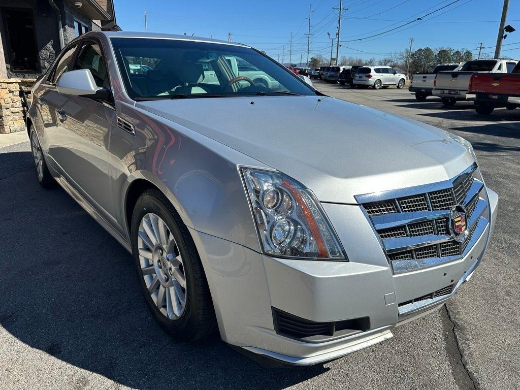 Cadillac CTS Sedan 4dr Sdn 3.0L Luxury RWD 2010