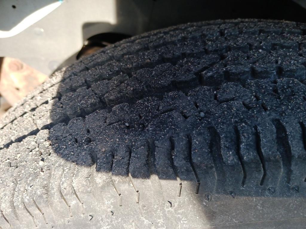 GMC Savana Commercial Cutaway 3500 Van 139" 2016