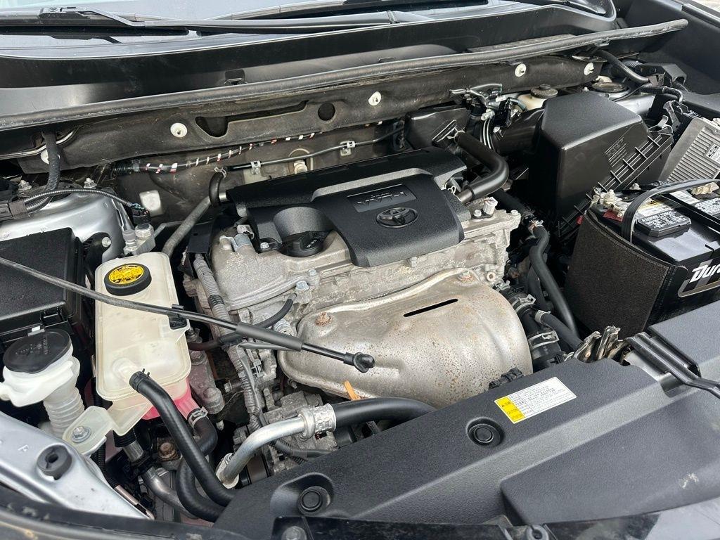 Toyota RAV4 XLE AWD (Natl) 2017