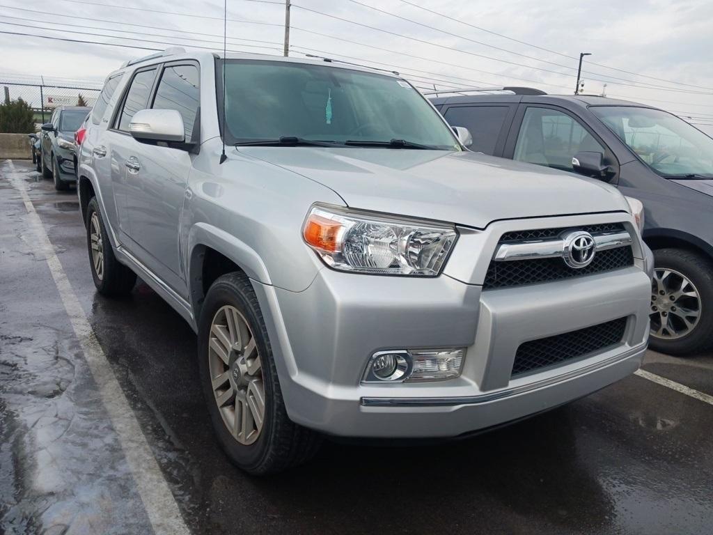 Toyota 4Runner 4WD 4dr V6 Limited (Natl) 2010