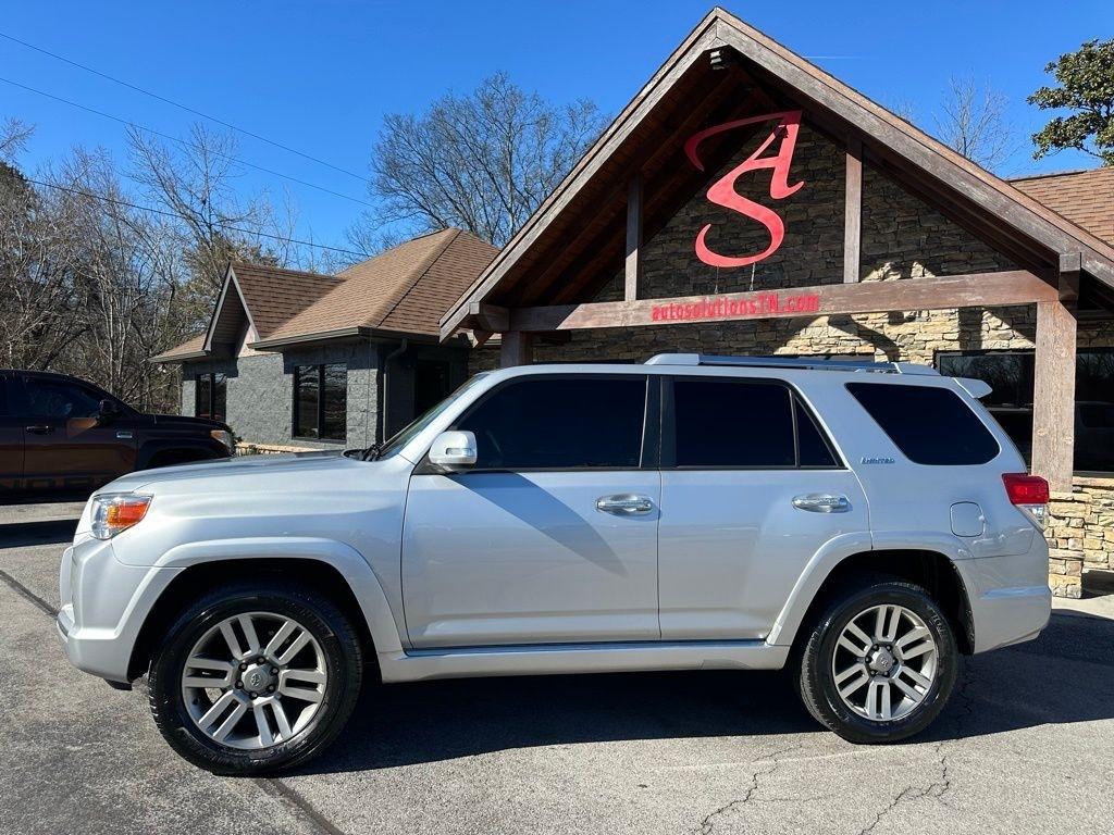 Toyota 4Runner 4WD 4dr V6 Limited (Natl) 2010