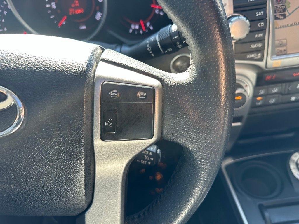 Toyota 4Runner 4WD 4dr V6 Limited (Natl) 2010