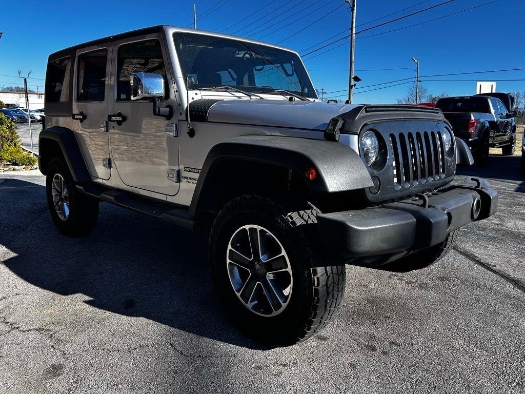 Jeep Wrangler Unlimited 4WD 4dr Sport 2011
