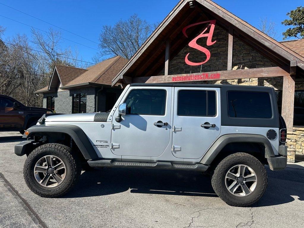 Jeep Wrangler Unlimited 4WD 4dr Sport 2011