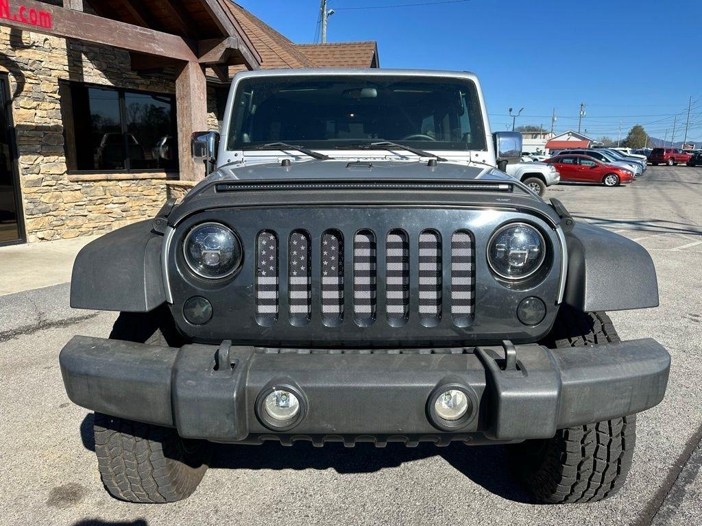 Jeep Wrangler Unlimited 4WD 4dr Sport 2011