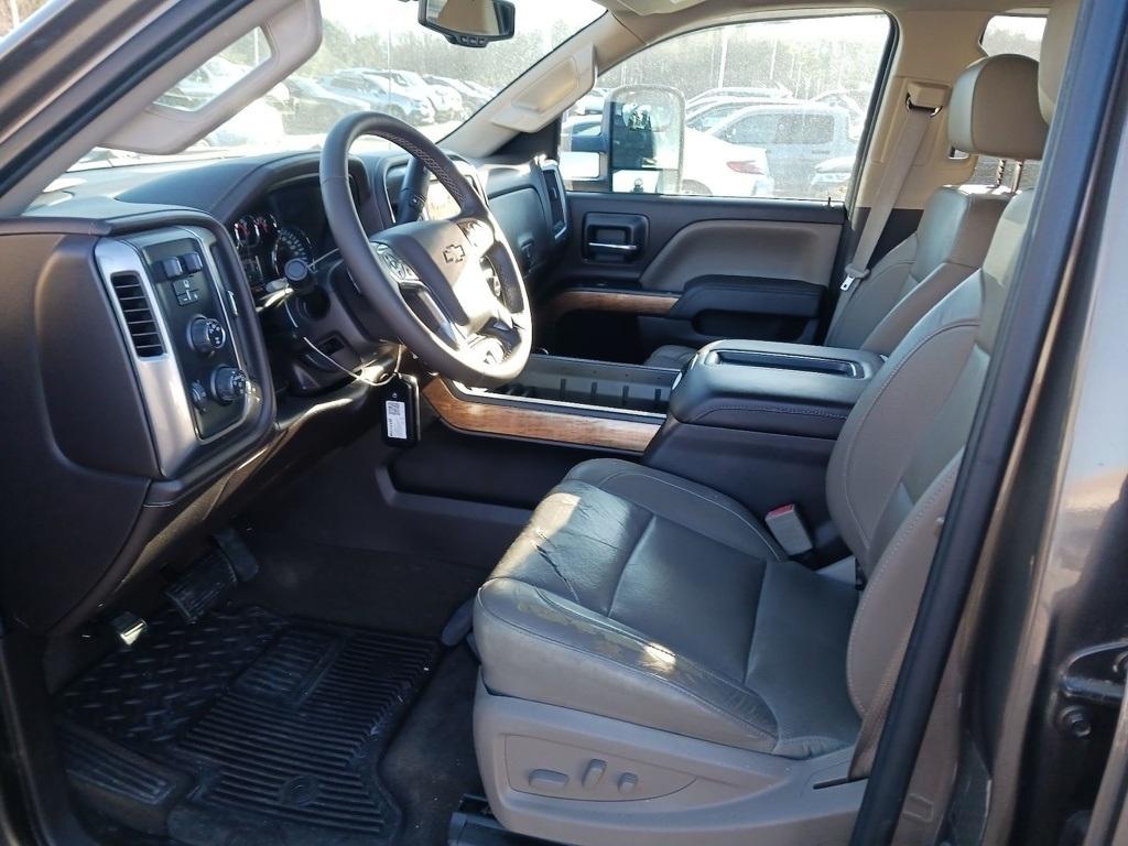 Chevrolet Silverado 3500HD 4WD Crew Cab 153.7" LTZ 2015