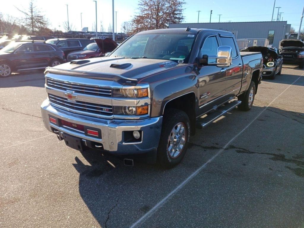 Chevrolet Silverado 3500HD 4WD Crew Cab 153.7" LTZ 2015