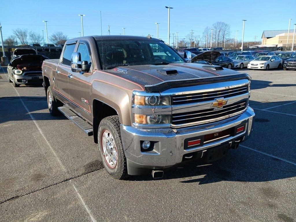 Chevrolet Silverado 3500HD 4WD Crew Cab 153.7" LTZ 2015