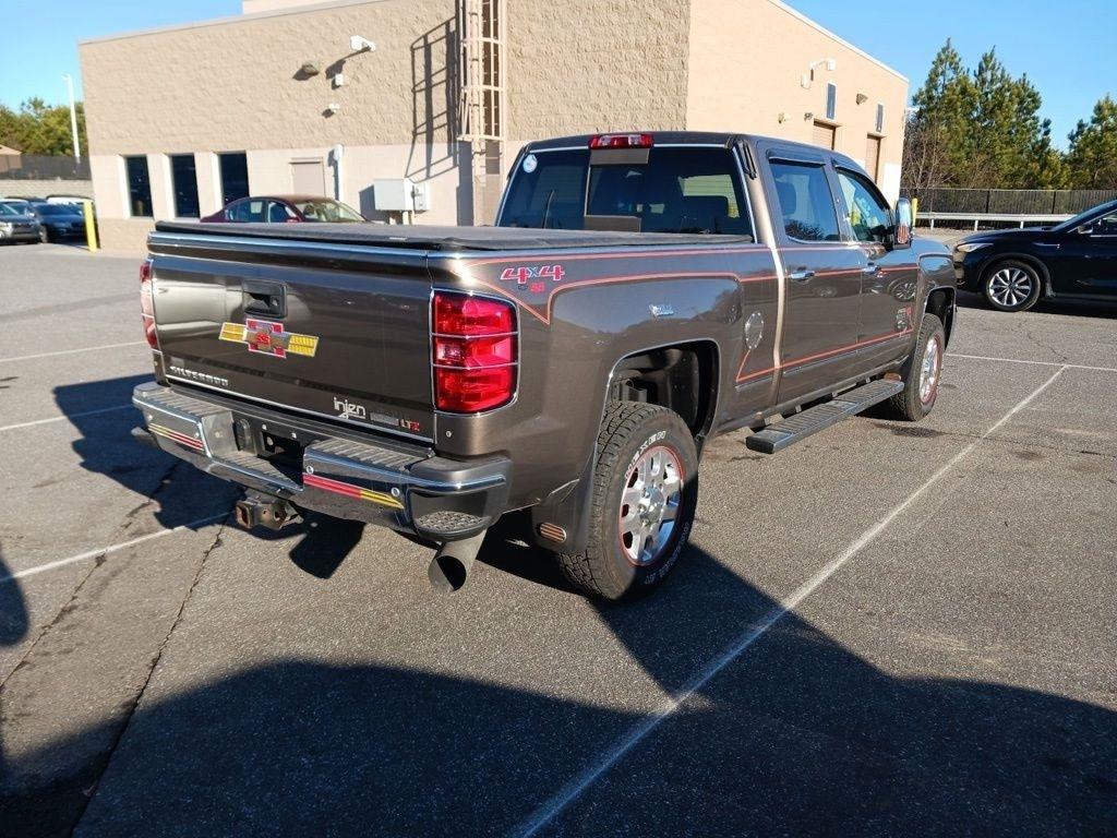 Chevrolet Silverado 3500HD 4WD Crew Cab 153.7" LTZ 2015