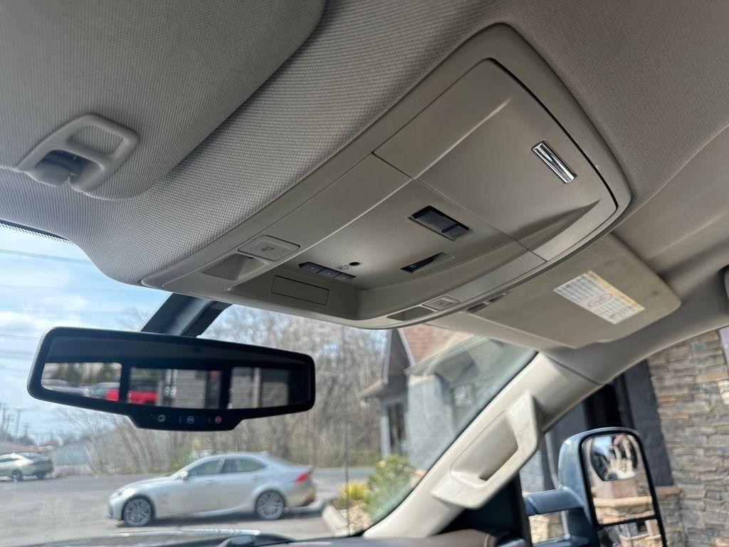 Chevrolet Silverado 3500HD 4WD Crew Cab 153.7" LTZ 2015