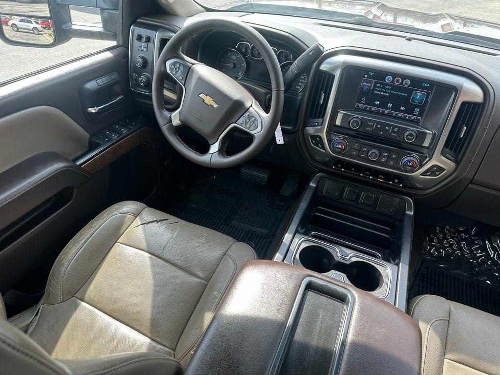 Chevrolet Silverado 3500HD 4WD Crew Cab 153.7" LTZ 2015