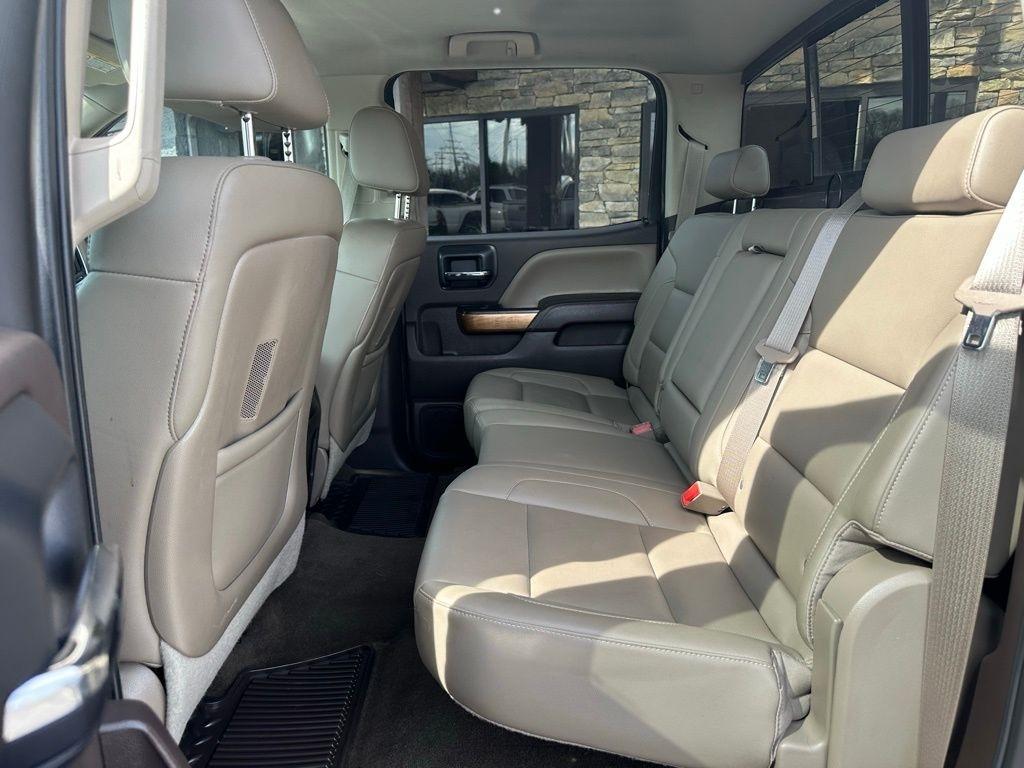 Chevrolet Silverado 3500HD 4WD Crew Cab 153.7" LTZ 2015