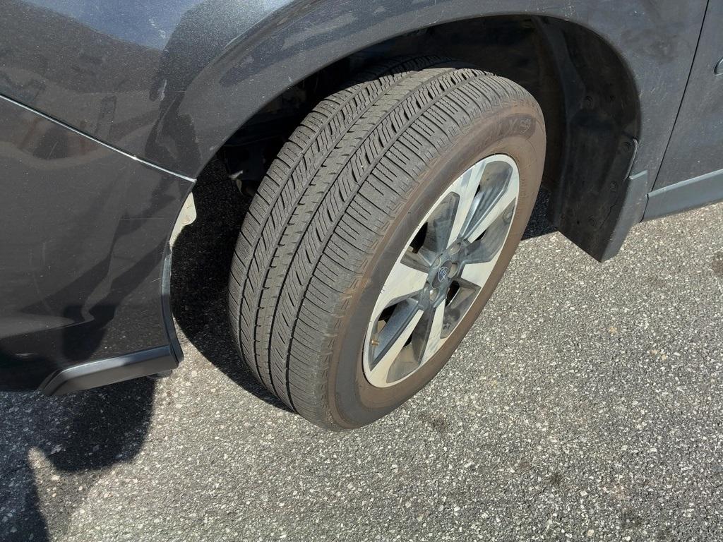 Subaru Forester 2.5i Limited CVT 2018