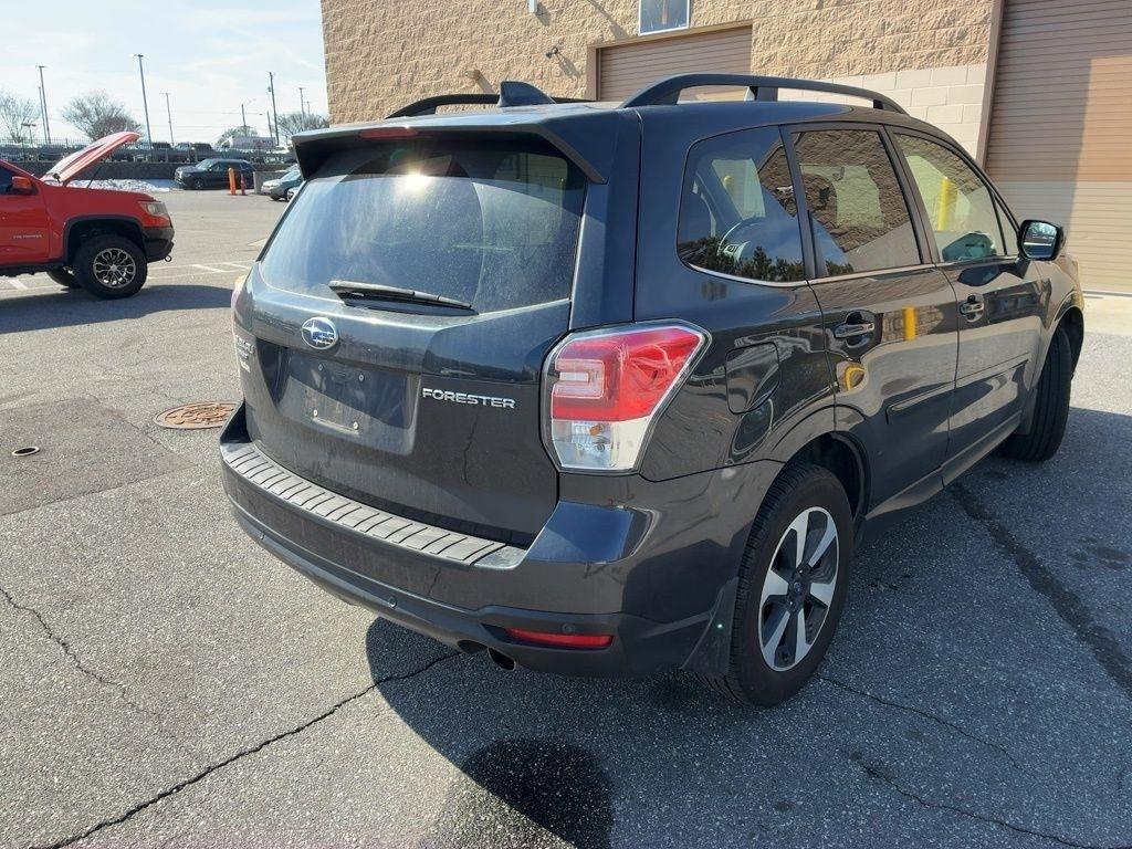 Subaru Forester 2.5i Limited CVT 2018