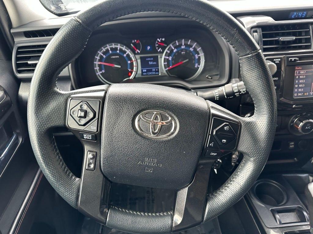 Toyota 4Runner 4WD 4dr V6 Trail Premium (Natl) 2016