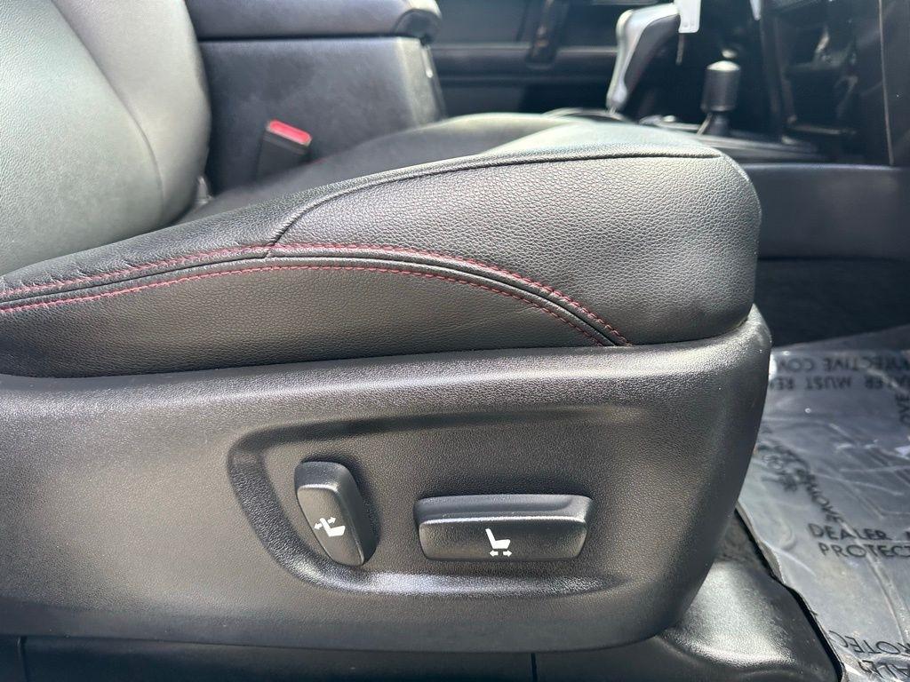 Toyota 4Runner 4WD 4dr V6 Trail Premium (Natl) 2016