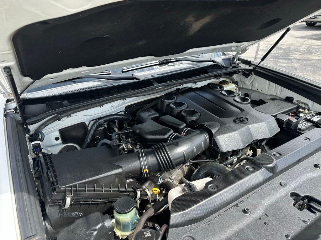 Toyota 4Runner 4WD 4dr V6 Trail Premium (Natl) 2016