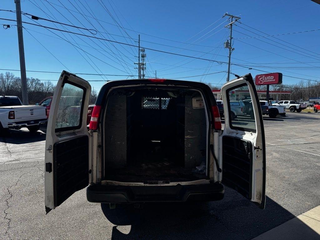 Chevrolet Express Cargo Van RWD 2500 135" 2018