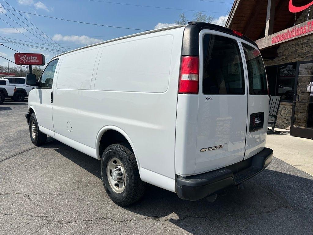 Chevrolet Express Cargo Van RWD 2500 135" 2018
