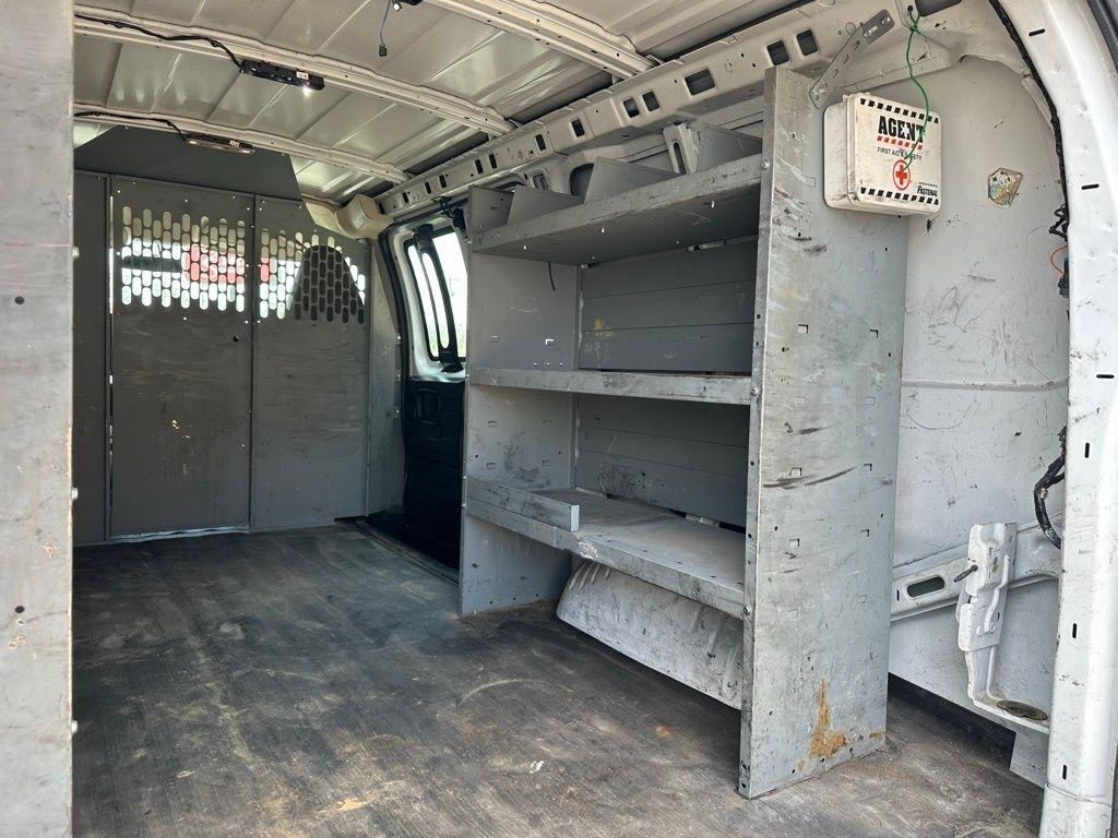 Chevrolet Express Cargo Van RWD 2500 135" 2018