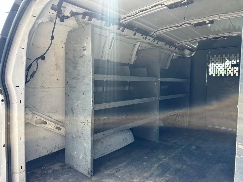 Chevrolet Express Cargo Van RWD 2500 135" 2018
