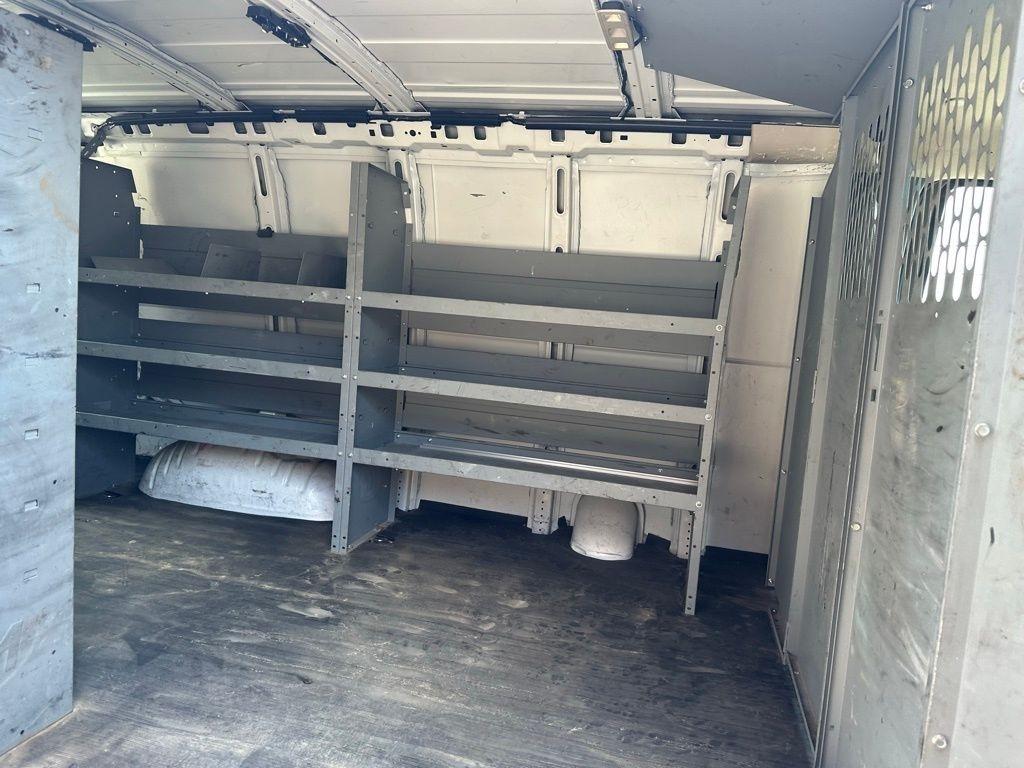 Chevrolet Express Cargo Van RWD 2500 135" 2018
