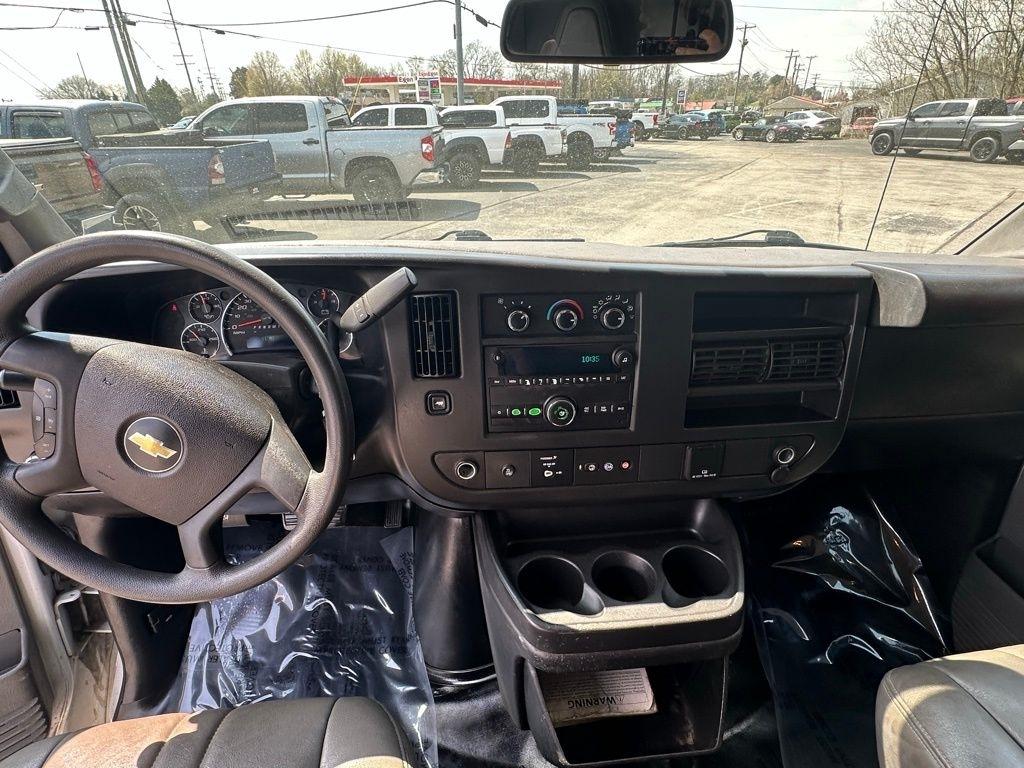 Chevrolet Express Cargo Van RWD 2500 135" 2018