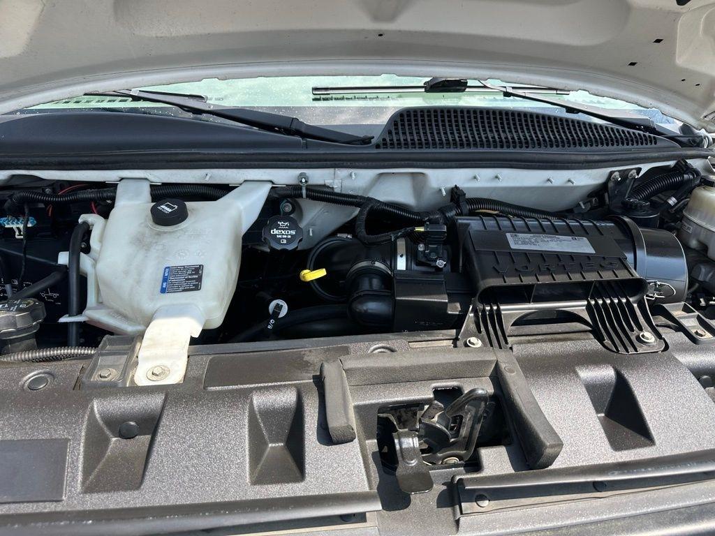 Chevrolet Express Cargo Van RWD 2500 135" 2018