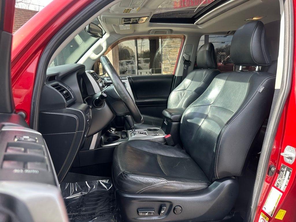 Toyota 4Runner 4WD 4dr V6 Trail Premium (Natl) 2014