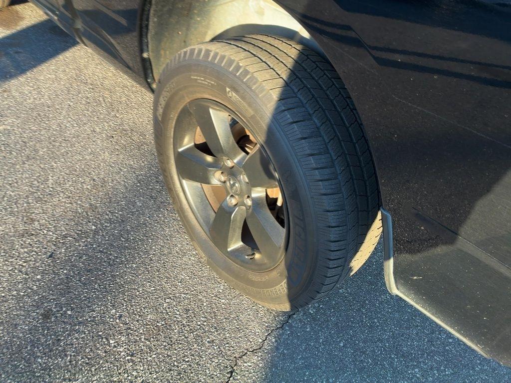 RAM 1500 2WD Reg Cab 120.5" Express 2014