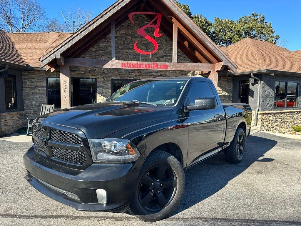 RAM 1500 2WD Reg Cab 120.5" Express 2014