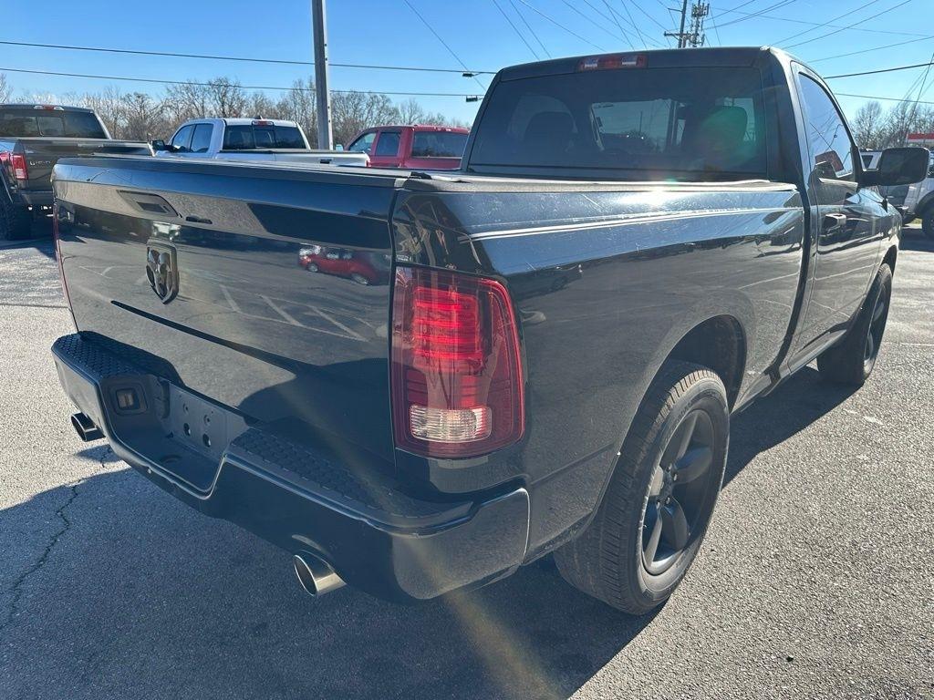 RAM 1500 2WD Reg Cab 120.5" Express 2014