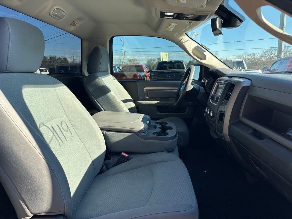 RAM 1500 2WD Reg Cab 120.5" Express 2014