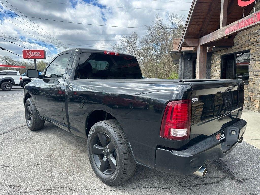 RAM 1500 2WD Reg Cab 120.5" Express 2014