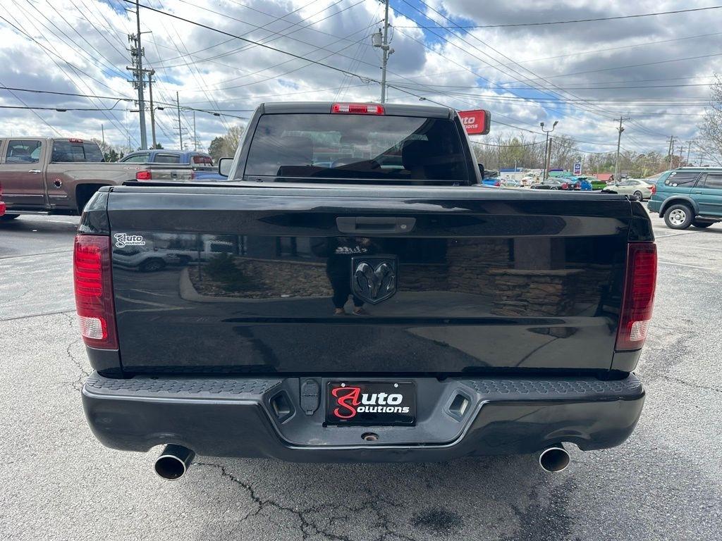 RAM 1500 2WD Reg Cab 120.5" Express 2014