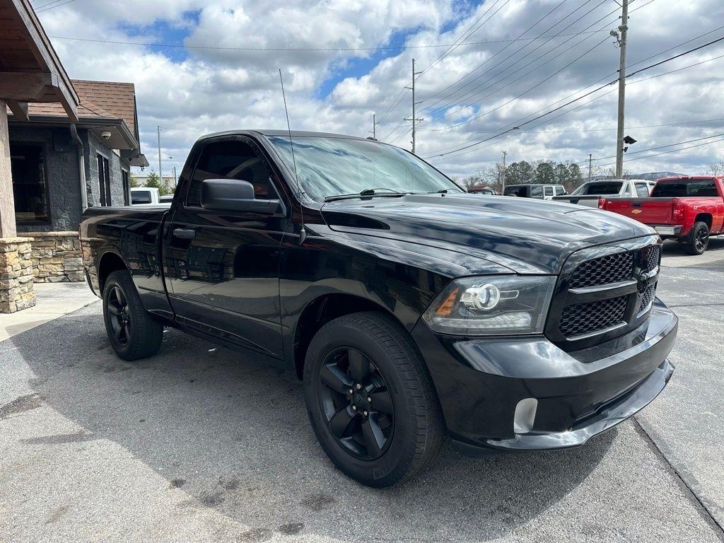 RAM 1500 2WD Reg Cab 120.5" Express 2014