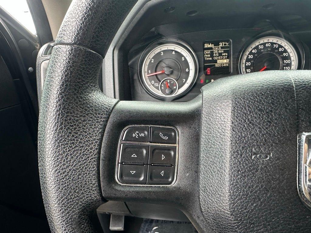 RAM 1500 2WD Reg Cab 120.5" Express 2014