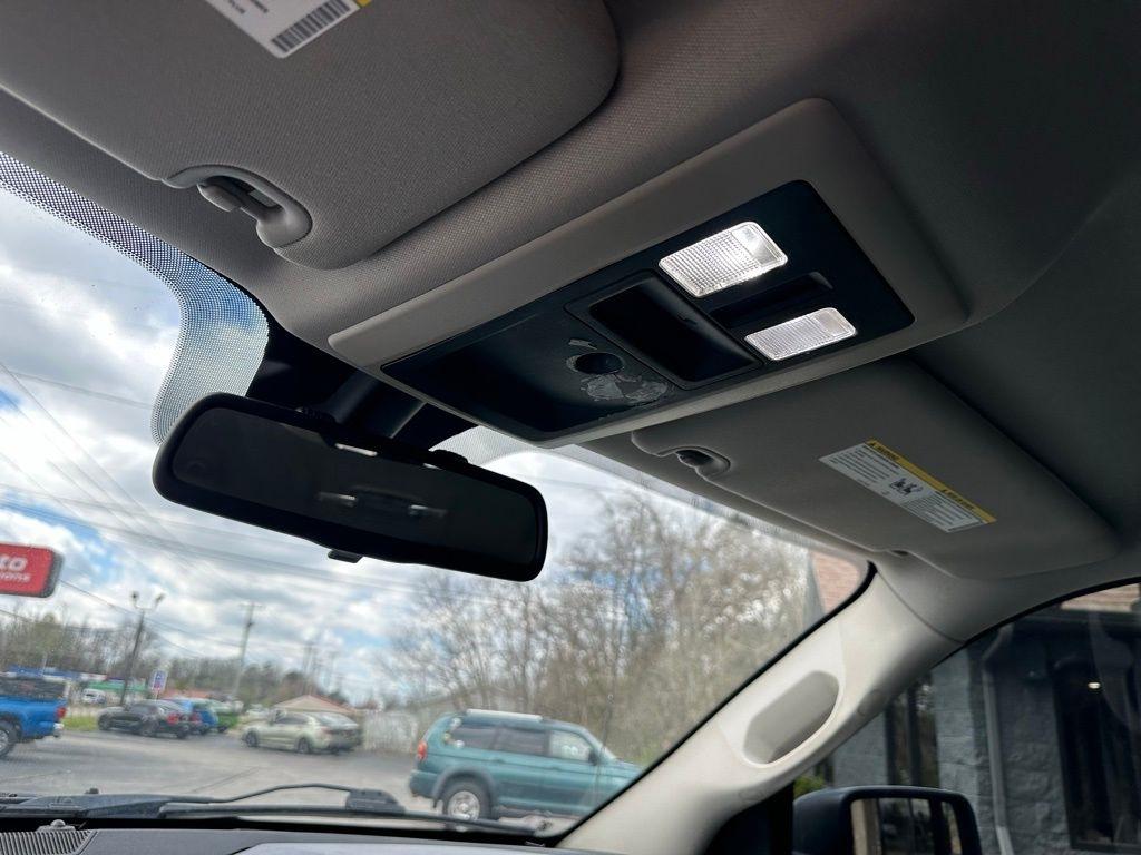 RAM 1500 2WD Reg Cab 120.5" Express 2014