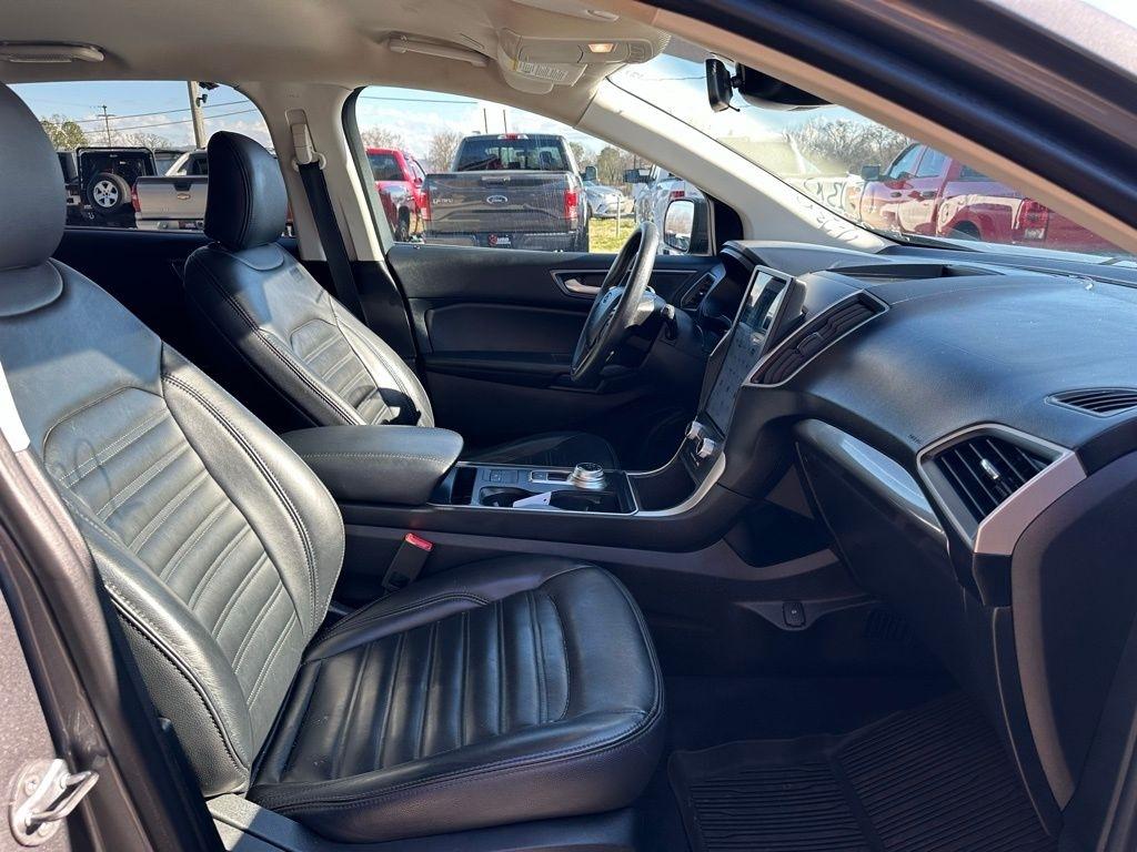 Ford Edge SE AWD 2022