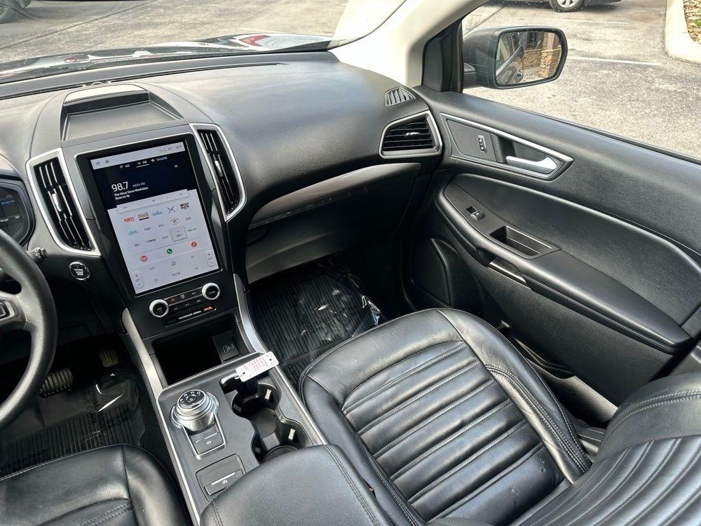 Ford Edge SE AWD 2022
