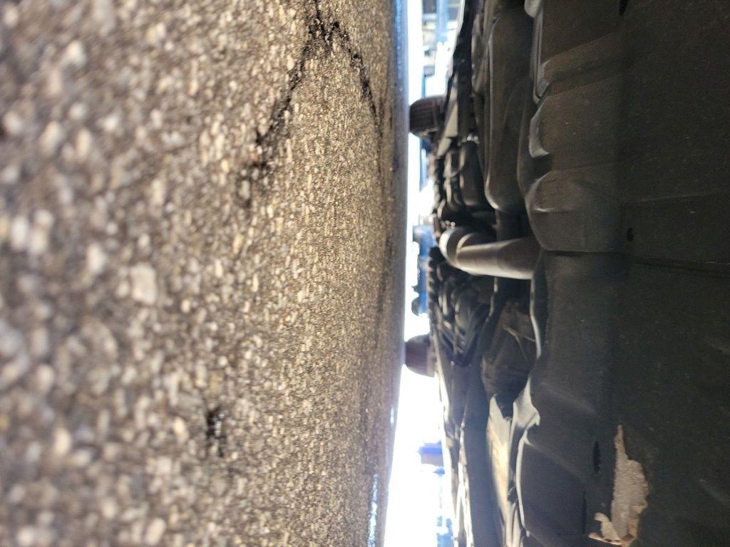 Toyota Camry 4dr Sdn I4 Auto XLE (Natl) 2015