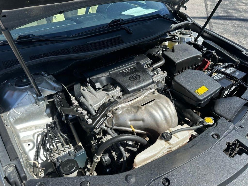 Toyota Camry 4dr Sdn I4 Auto XLE (Natl) 2015