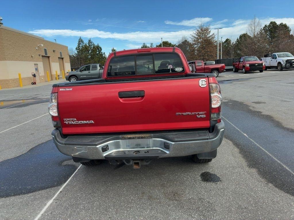 Toyota Tacoma 2WD Access V6 AT PreRunner (Natl) 2011
