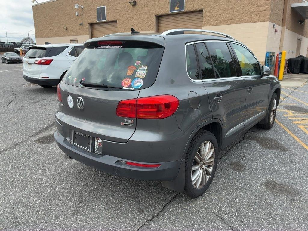 Volkswagen Tiguan 4MOTION 4dr Auto R-Line 2016