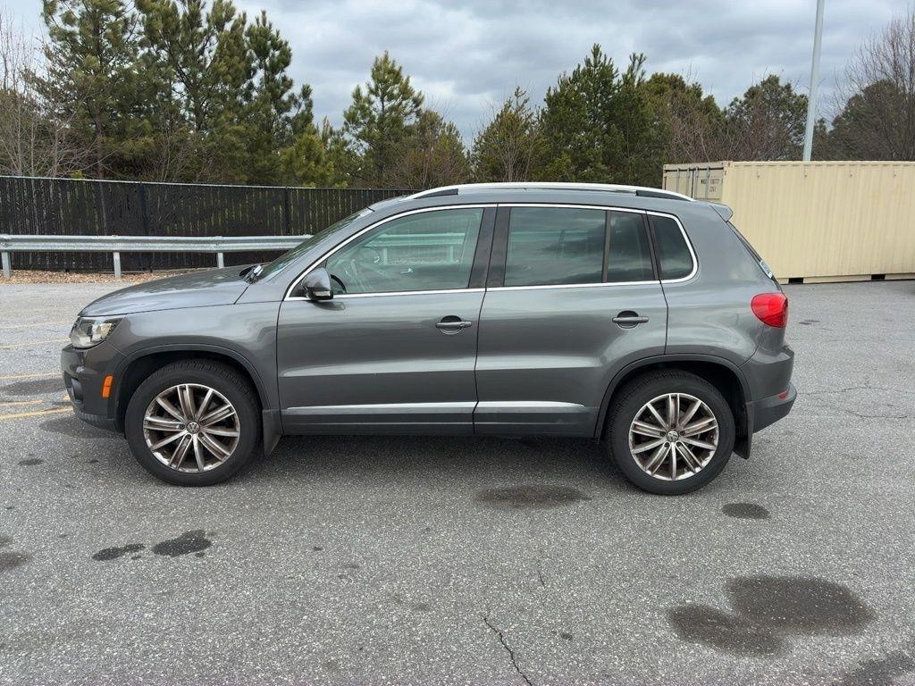 Volkswagen Tiguan 4MOTION 4dr Auto R-Line 2016