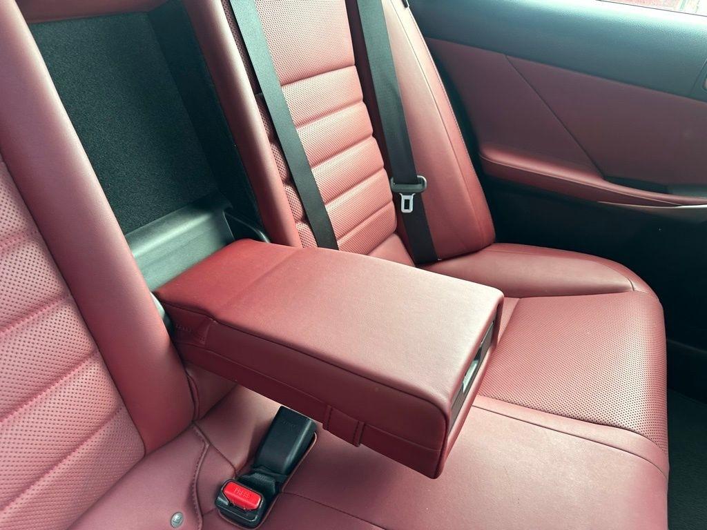 Lexus IS IS 350 RWD 2017